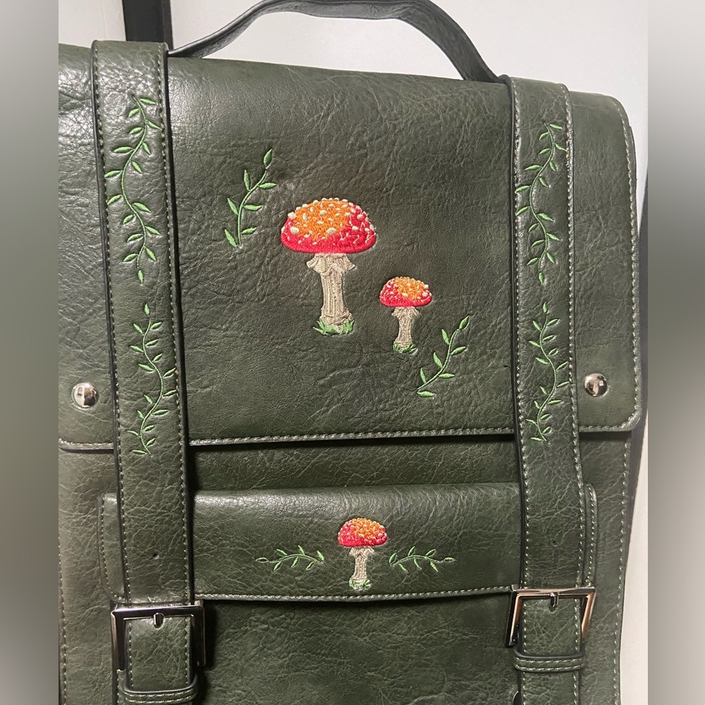 Disturbia Fable Satchel in Juniper - Picture 7 of 7